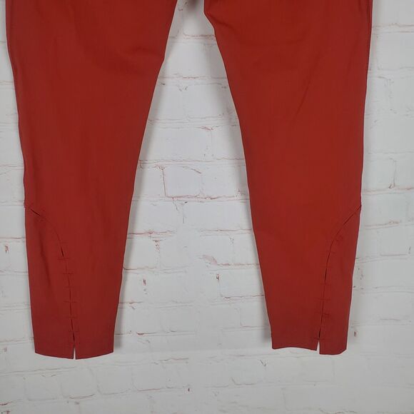 Free People Movement Legging Size L High Rise Deep Side Pockets Ankle Cutouts - Picture 11 of 16